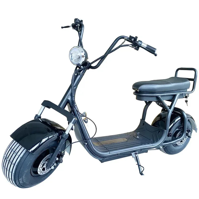 Vespa de la ciudad del almacén europeo vendedor caliente de la fábrica 1500W 60V 20AH. Scooter eléctrico de largo alcance, motocicleta.